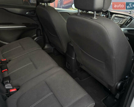 Серый Опель Zafira Tourer, объемом двигателя 2 л и пробегом 264 тыс. км за 11999 $, фото 35 на Automoto.ua