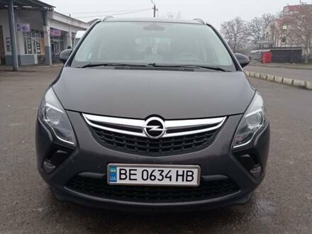 Опель Zafira Tourer 2014 у Миколаєві на Automoto.ua Сірий Опель Zafira Tourer, об'ємом двигуна 1.6 л та пробігом 311 тис. км за 9800 $, фото 1 на Automoto.ua
