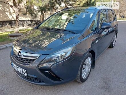 Опель Zafira Tourer 2014 у Одесі на Automoto.ua Сірий Опель Zafira Tourer, об'ємом двигуна 2 л та пробігом 218 тис. км за 9300 $, фото 1 на Automoto.ua