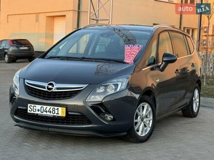 Опель Zafira Tourer 2014 в Кривом Роге на Automoto.ua Серый Опель Zafira Tourer, объемом двигателя 1.6 л и пробегом 256 тыс. км за 9399 $, фото 1 на Automoto.ua