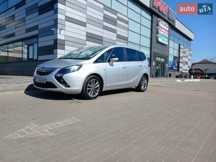 Опель Zafira Tourer 2015 в Черкассах на Automoto.ua Серый Опель Zafira Tourer, объемом двигателя 1.96 л и пробегом 187 тыс. км за 9999 $, фото 1 на Automoto.ua