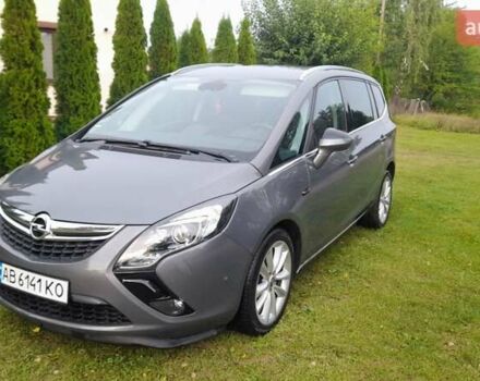 Сірий Опель Zafira Tourer, об'ємом двигуна 2 л та пробігом 193 тис. км за 11200 $, фото 1 на Automoto.ua