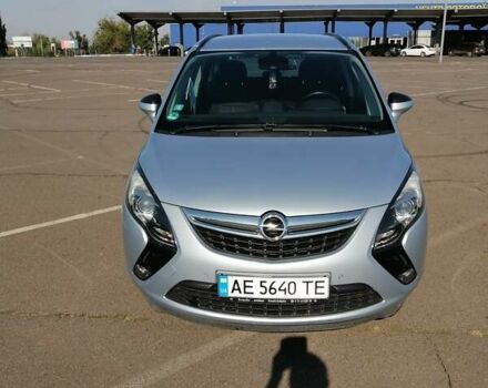 Сірий Опель Zafira Tourer, об'ємом двигуна 1.6 л та пробігом 214 тис. км за 11000 $, фото 1 на Automoto.ua