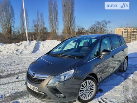 Опель Zafira Tourer 2015 в Харькове на Automoto.ua Серый Опель Zafira Tourer, объемом двигателя 1.6 л и пробегом 215 тыс. км за 11999 $, фото 1 на Automoto.ua