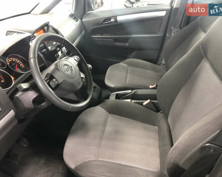 Синій Опель Zafira Tourer, об'ємом двигуна 1.69 л та пробігом 330 тис. км за 6100 $, фото 7 на Automoto.ua