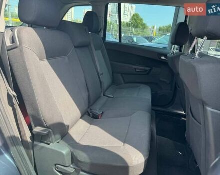 Синій Опель Zafira Tourer, об'ємом двигуна 1.69 л та пробігом 318 тис. км за 7290 $, фото 11 на Automoto.ua