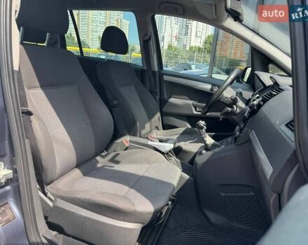 Синій Опель Zafira Tourer, об'ємом двигуна 1.69 л та пробігом 318 тис. км за 7290 $, фото 86 на Automoto.ua