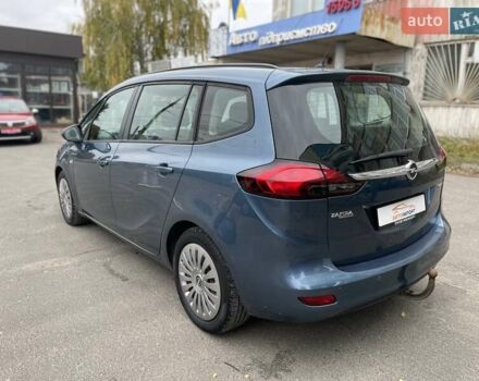 Синий Опель Zafira Tourer, объемом двигателя 2 л и пробегом 187 тыс. км за 10500 $, фото 1 на Automoto.ua