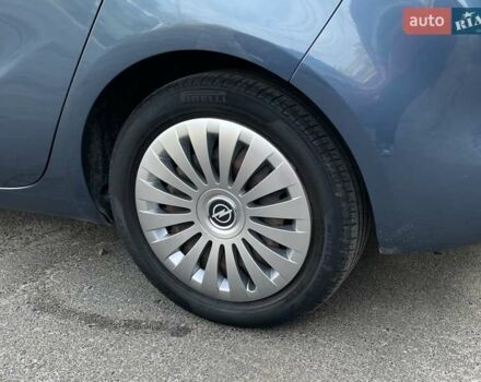 Синий Опель Zafira Tourer, объемом двигателя 2 л и пробегом 187 тыс. км за 10500 $, фото 13 на Automoto.ua