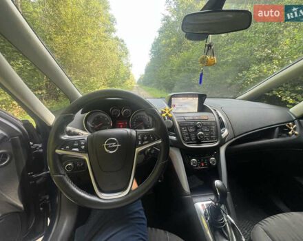 Синій Опель Zafira Tourer, об'ємом двигуна 1.96 л та пробігом 216 тис. км за 9000 $, фото 6 на Automoto.ua