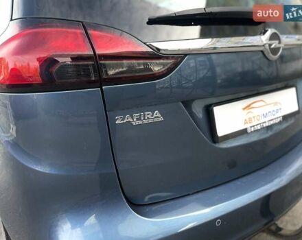 Синий Опель Zafira Tourer, объемом двигателя 2 л и пробегом 187 тыс. км за 10500 $, фото 7 на Automoto.ua