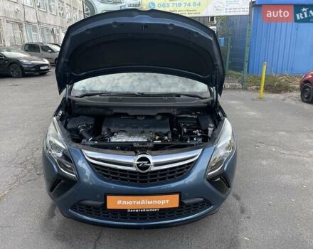 Синий Опель Zafira Tourer, объемом двигателя 2 л и пробегом 187 тыс. км за 10500 $, фото 26 на Automoto.ua