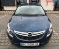 Синий Опель Zafira Tourer, объемом двигателя 1.6 л и пробегом 298 тыс. км за 10700 $, фото 2 на Automoto.ua
