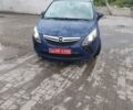 Синий Опель Zafira Tourer, объемом двигателя 1.6 л и пробегом 154 тыс. км за 10200 $, фото 1 на Automoto.ua