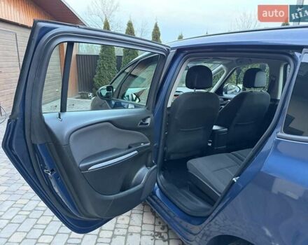 Синій Опель Zafira Tourer, об'ємом двигуна 1.6 л та пробігом 338 тис. км за 12300 $, фото 36 на Automoto.ua