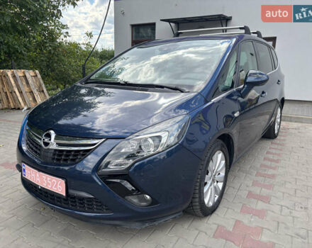 Синий Опель Zafira Tourer, объемом двигателя 2 л и пробегом 237 тыс. км за 9800 $, фото 1 на Automoto.ua