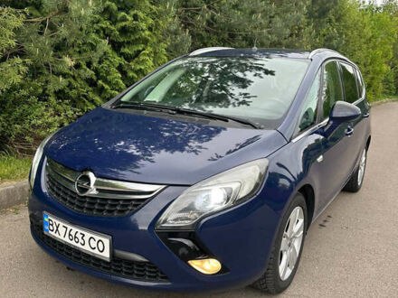 Опель Zafira Tourer 2013 в Ровно на Automoto.ua Синий Опель Zafira Tourer, объемом двигателя 2 л и пробегом 250 тыс. км за 8150 $, фото 1 на Automoto.ua