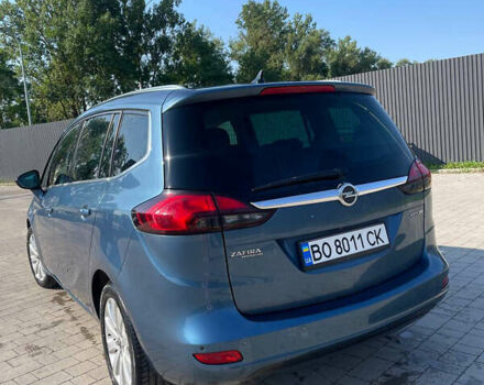 Синий Опель Zafira Tourer, объемом двигателя 1.6 л и пробегом 240 тыс. км за 9600 $, фото 1 на Automoto.ua