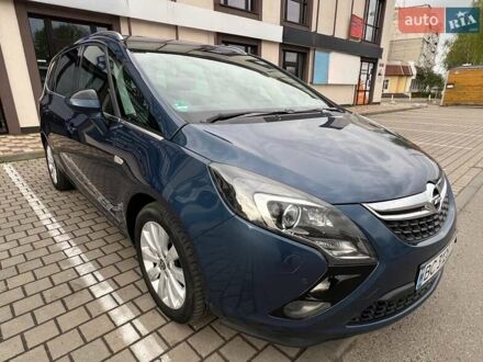 Опель Zafira Tourer 2015 в Стрые на Automoto.ua Синий Опель Zafira Tourer, объемом двигателя 1.6 л и пробегом 298 тыс. км за 12700 $, фото 1 на Automoto.ua