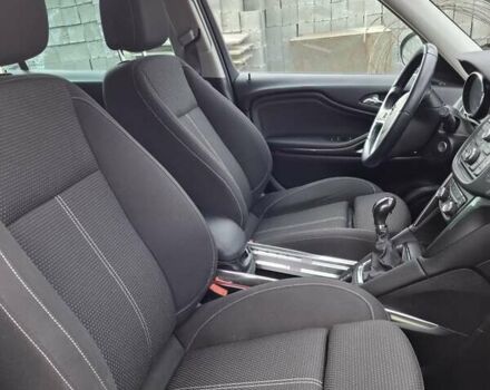 Опель Zafira Tourer 2014 в Тернополе на Automoto.ua Зеленый Опель Zafira Tourer, объемом двигателя 1.6 л и пробегом 245 тыс. км за 10500 $, фото 32 на Automoto.ua