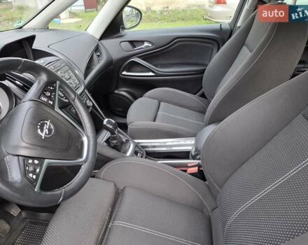 Опель Zafira Tourer 2014 в Тернополе на Automoto.ua Зеленый Опель Zafira Tourer, объемом двигателя 1.6 л и пробегом 245 тыс. км за 10500 $, фото 27 на Automoto.ua