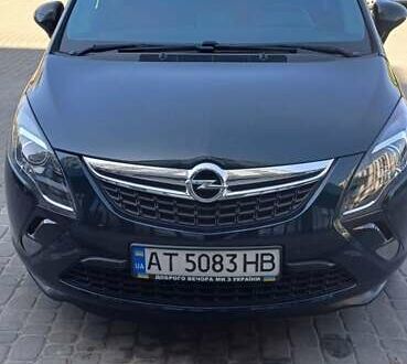 Опель Zafira Tourer 2014 в Ивано-Франковске на Automoto.ua Зеленый Опель Zafira Tourer, объемом двигателя 1.96 л и пробегом 244 тыс. км за 10000 $, фото 1 на Automoto.ua