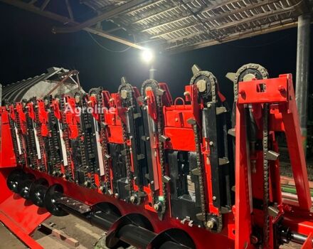 Красный Орос Другая, объемом двигателя 0 л и пробегом 0 тыс. км за 13667 $, фото 2 на Automoto.ua