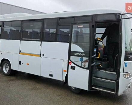 Белый Отокар Навиго, объемом двигателя 0 л и пробегом 230 тыс. км за 35500 $, фото 2 на Automoto.ua