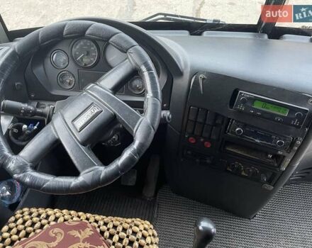 Отокар Султан 2004 в Полтаве на Automoto.ua Желтый Отокар Султан, объемом двигателя 4.8 л и пробегом 500 тыс. км за 10000 $, фото 17 на Automoto.ua