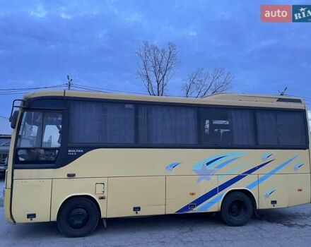 Отокар Султан 2004 в Полтаве на Automoto.ua Желтый Отокар Султан, объемом двигателя 4.8 л и пробегом 500 тыс. км за 10000 $, фото 20 на Automoto.ua