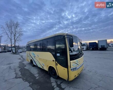 Отокар Султан 2004 в Полтаве на Automoto.ua Желтый Отокар Султан, объемом двигателя 4.8 л и пробегом 500 тыс. км за 10000 $, фото 7 на Automoto.ua