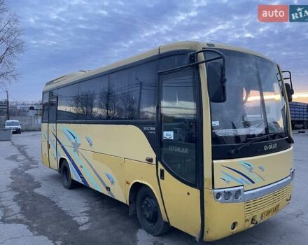 Отокар Султан 2004 в Полтаве на Automoto.ua Желтый Отокар Султан, объемом двигателя 4.8 л и пробегом 500 тыс. км за 10000 $, фото 9 на Automoto.ua