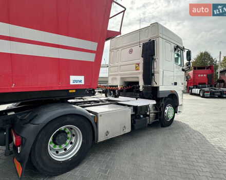 Красный Ова 390k911, объемом двигателя 0 л и пробегом 250 тыс. км за 23617 $, фото 6 на Automoto.ua