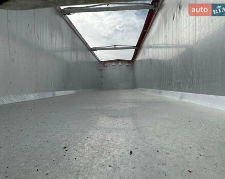 Красный Ова 390k911, объемом двигателя 0 л и пробегом 250 тыс. км за 23617 $, фото 13 на Automoto.ua