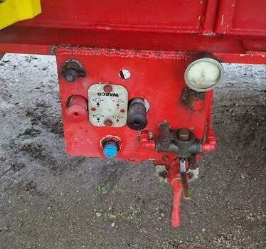 Красный Ова 390k911, объемом двигателя 0 л и пробегом 500 тыс. км за 14200 $, фото 1 на Automoto.ua