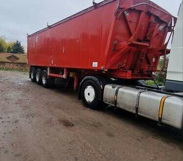 Красный Ова 390k911, объемом двигателя 0 л и пробегом 500 тыс. км за 14200 $, фото 1 на Automoto.ua