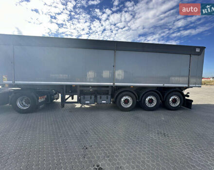 Сірий Ова 390k911, об'ємом двигуна 0 л та пробігом 0 тис. км за 23700 $, фото 2 на Automoto.ua