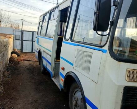 Белый ПАЗ 3205, объемом двигателя 4.7 л и пробегом 350 тыс. км за 2500 $, фото 1 на Automoto.ua