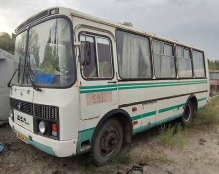 Белый ПАЗ 3205, объемом двигателя 0 л и пробегом 160 тыс. км за 2800 $, фото 2 на Automoto.ua
