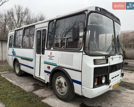 Білий ПАЗ 3205, об'ємом двигуна 4.75 л та пробігом 100 тис. км за 5500 $, фото 1 на Automoto.ua