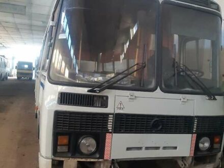 ПАЗ 3205 2006 у Старокостянтинів на Automoto.ua Білий ПАЗ 3205, об'ємом двигуна 0 л та пробігом 2 тис. км за 2000 $, фото 1 на Automoto.ua
