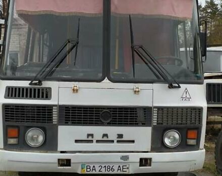 Белый ПАЗ 3205, объемом двигателя 0 л и пробегом 6 тыс. км за 3400 $, фото 1 на Automoto.ua