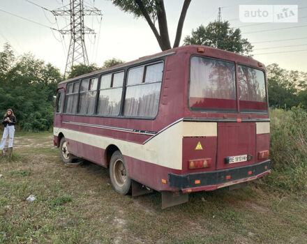 Червоний ПАЗ 3205, об'ємом двигуна 4.3 л та пробігом 100 тис. км за 1350 $, фото 4 на Automoto.ua