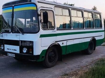 ПАЗ 3205 1992 у Сарнах на Automoto.ua ПАЗ 3205, об'ємом двигуна 4 л та пробігом 132 тис. км за 4000 $, фото 1 на Automoto.ua