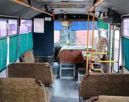 Зелений ПАЗ 3205, об'ємом двигуна 4.75 л та пробігом 300 тис. км за 5000 $, фото 8 на Automoto.ua