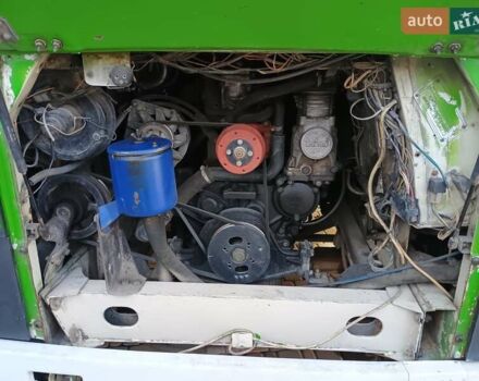 Зелений ПАЗ 3205, об'ємом двигуна 4.75 л та пробігом 300 тис. км за 5000 $, фото 4 на Automoto.ua