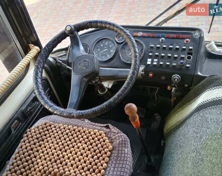 Зелений ПАЗ 3205, об'ємом двигуна 4.75 л та пробігом 300 тис. км за 5000 $, фото 11 на Automoto.ua