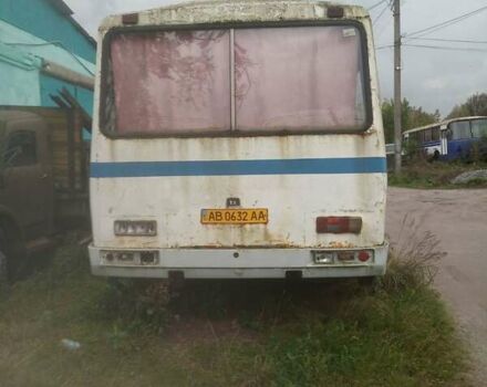 Белый ПАЗ 32051, объемом двигателя 4.3 л и пробегом 500 тыс. км за 1600 $, фото 3 на Automoto.ua