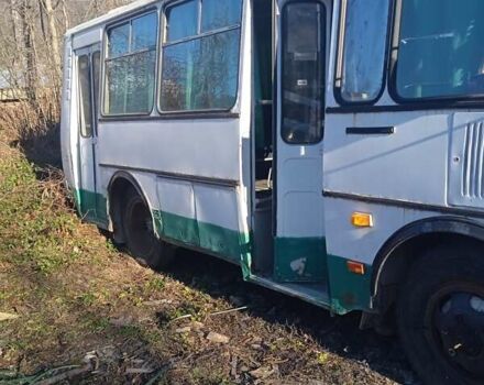 Белый ПАЗ 32051, объемом двигателя 4.3 л и пробегом 4 тыс. км за 965 $, фото 7 на Automoto.ua