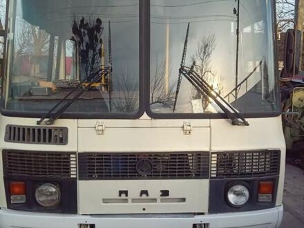 ПАЗ 32053 2004 в Великой Багачке на Automoto.ua Белый ПАЗ 32053, объемом двигателя 4.75 л и пробегом 62 тыс. км за 4700 $, фото 1 на Automoto.ua